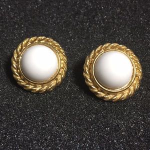 Vintage white and gold earrings